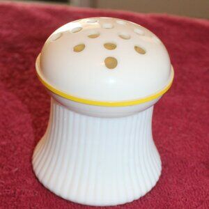 Vintage Buttercup Flower Holder